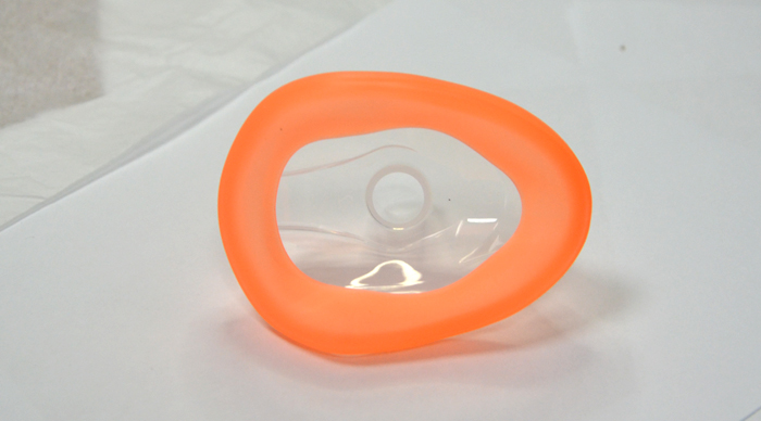 雙色模具設計比單色模具復雜在哪?